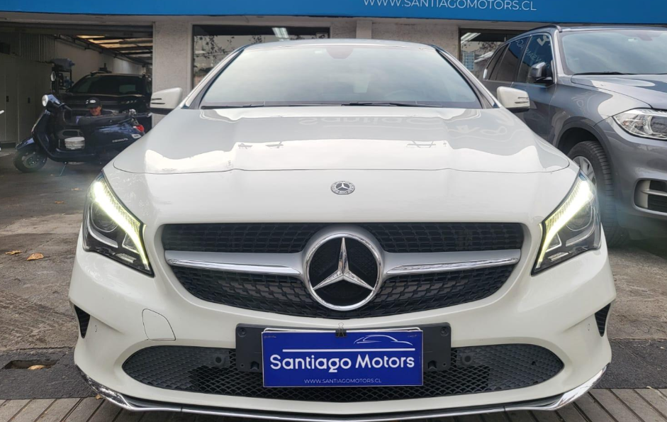 Mercedes-Benz Cla180 — foto 2 de 18