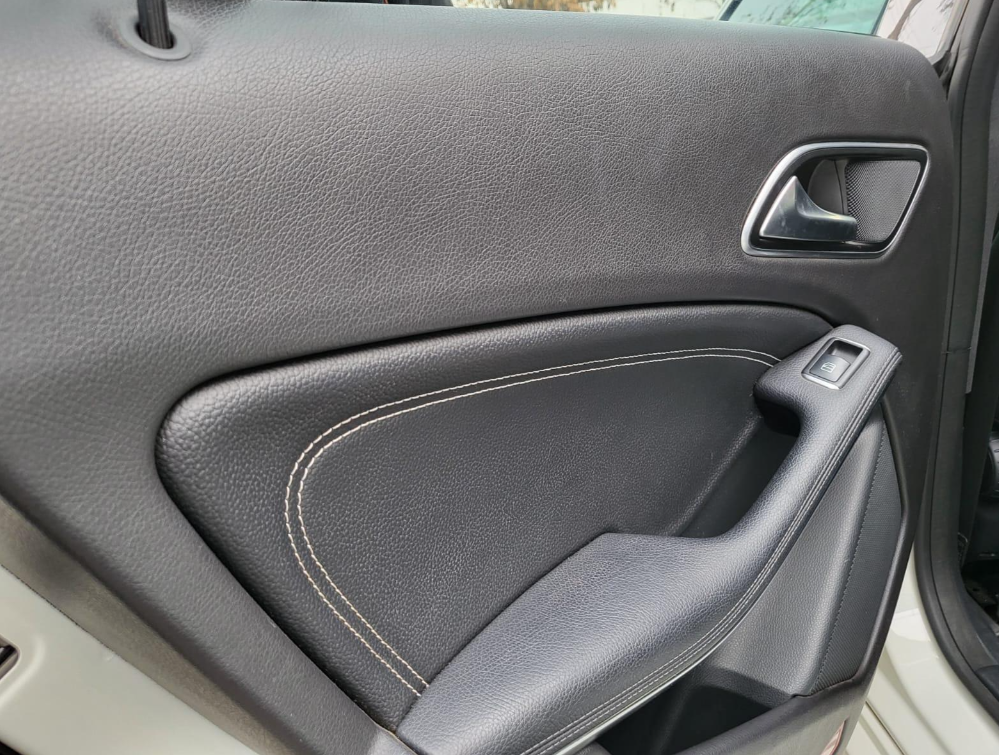Mercedes-Benz Cla180 — foto 16 de 18