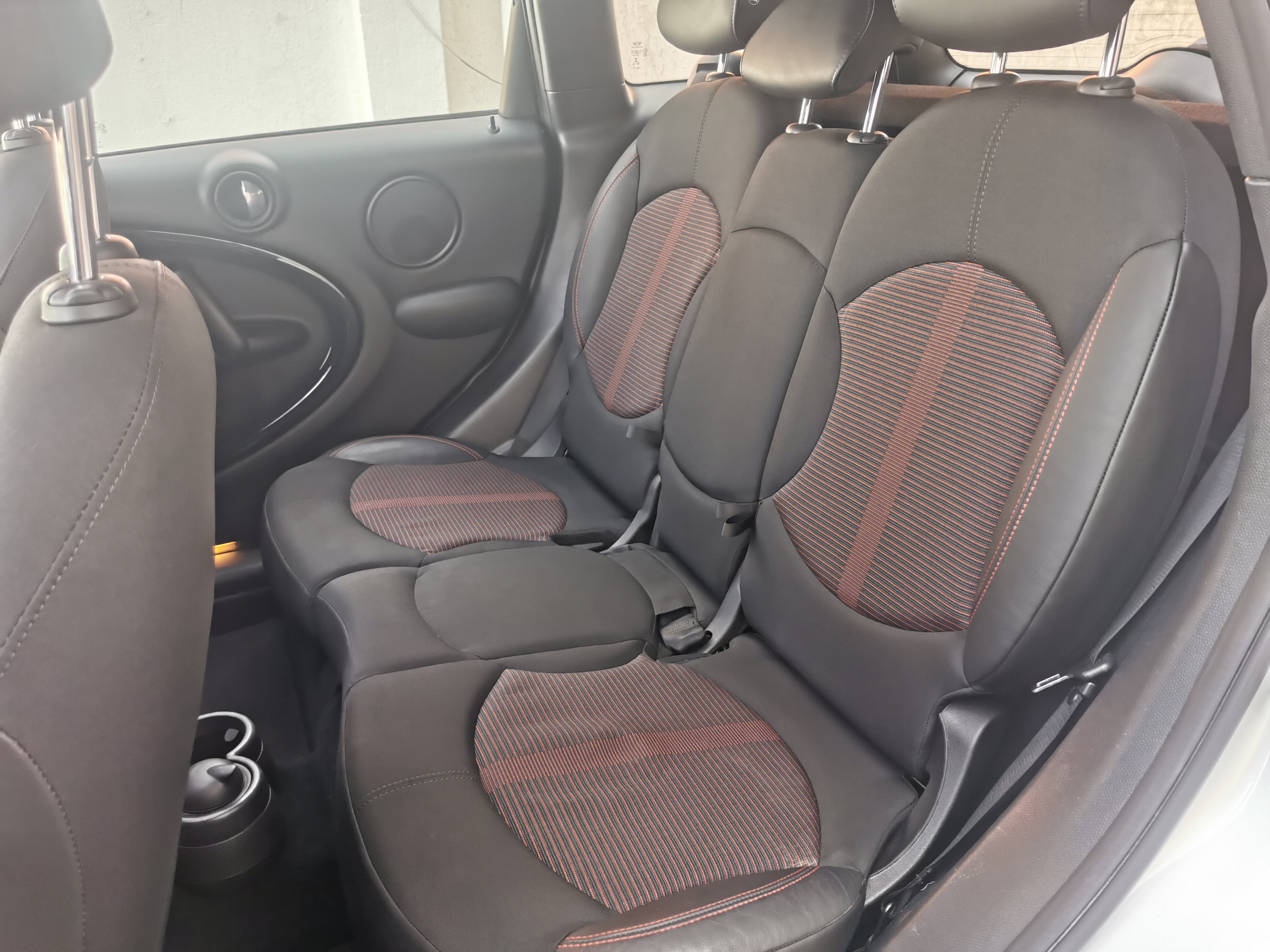 MINI Countryman — foto 13 de 19