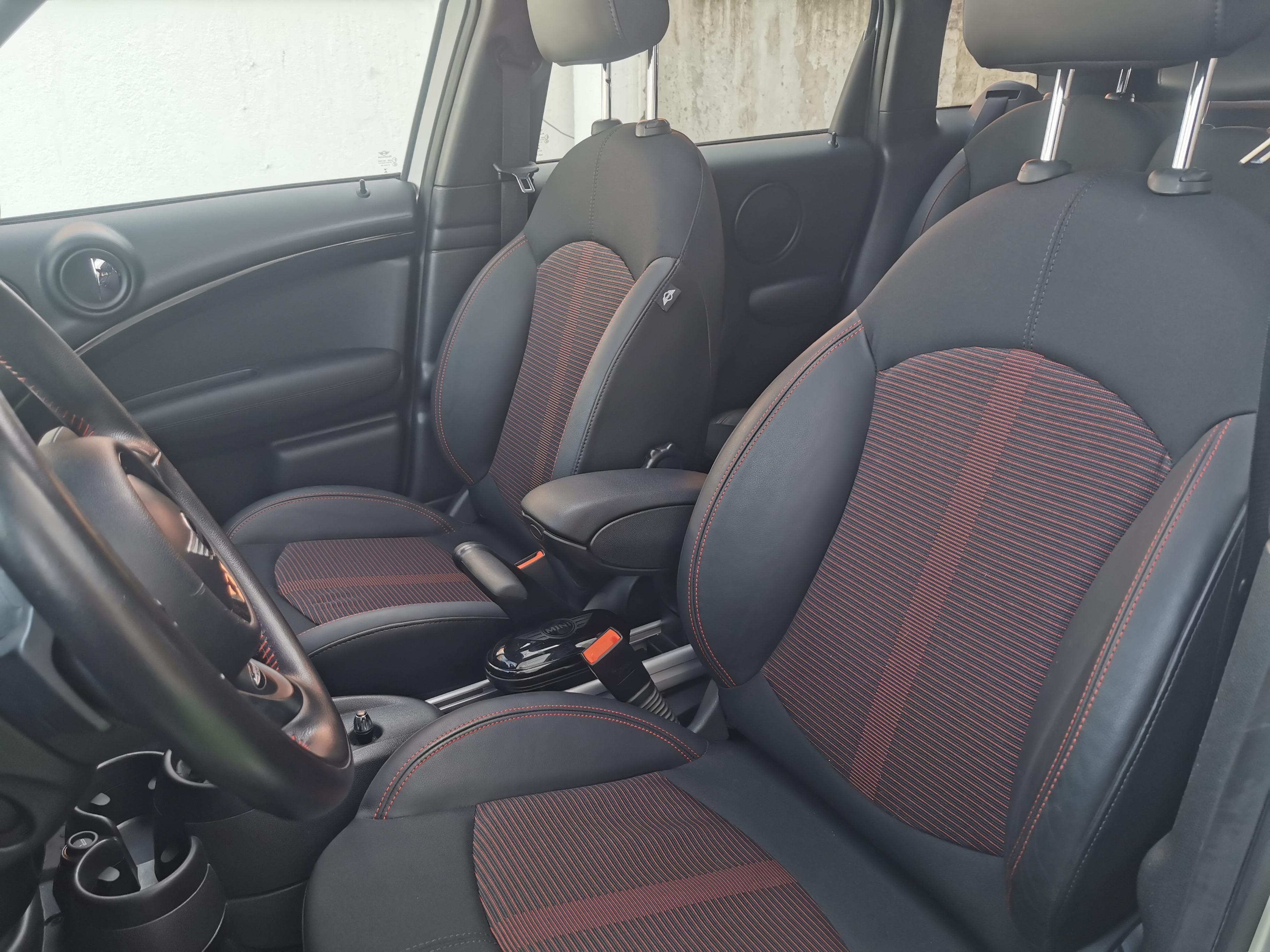 MINI Countryman — foto 12 de 19