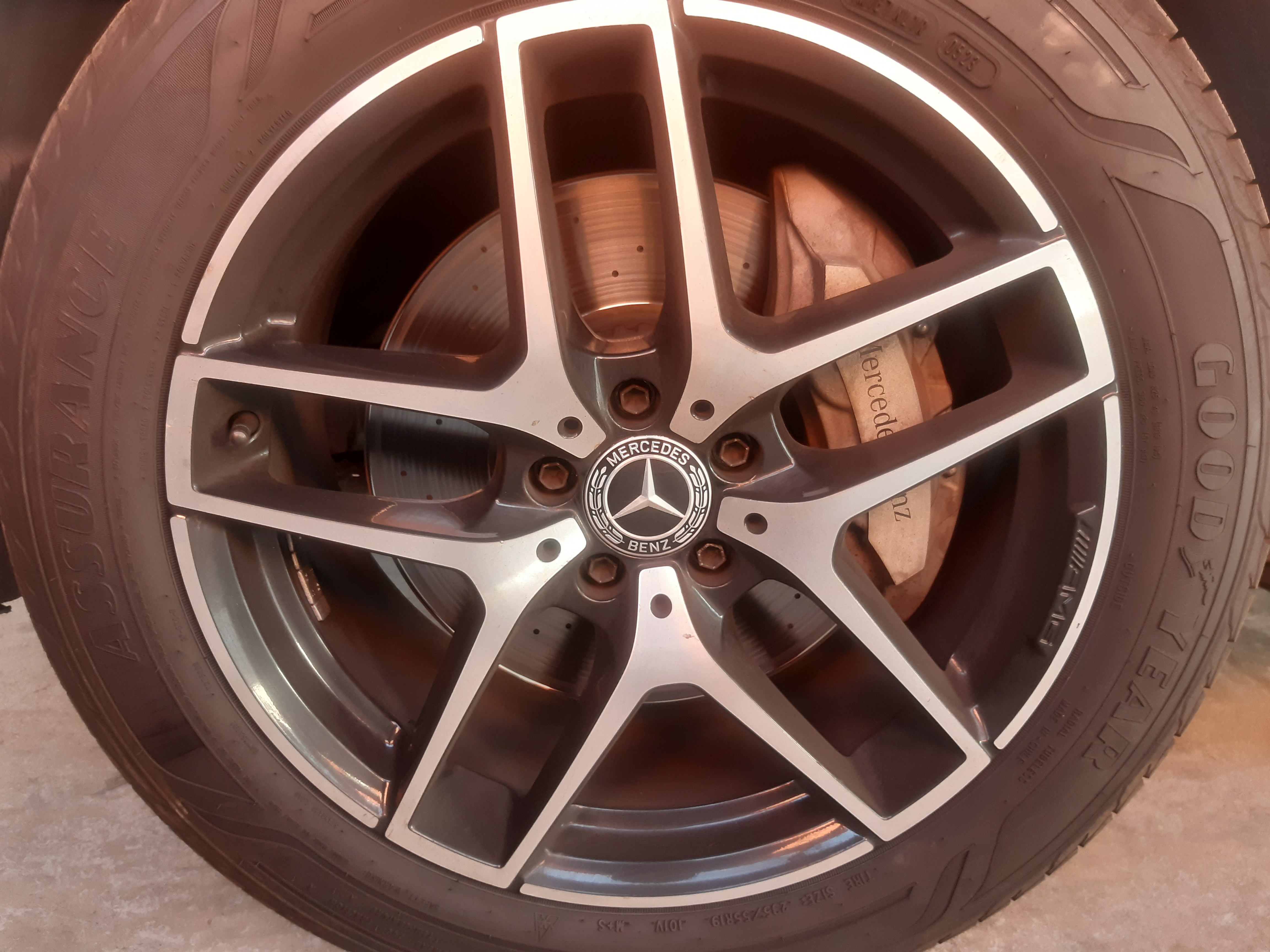 Mercedes-Benz Glc220 — foto 20 de 20