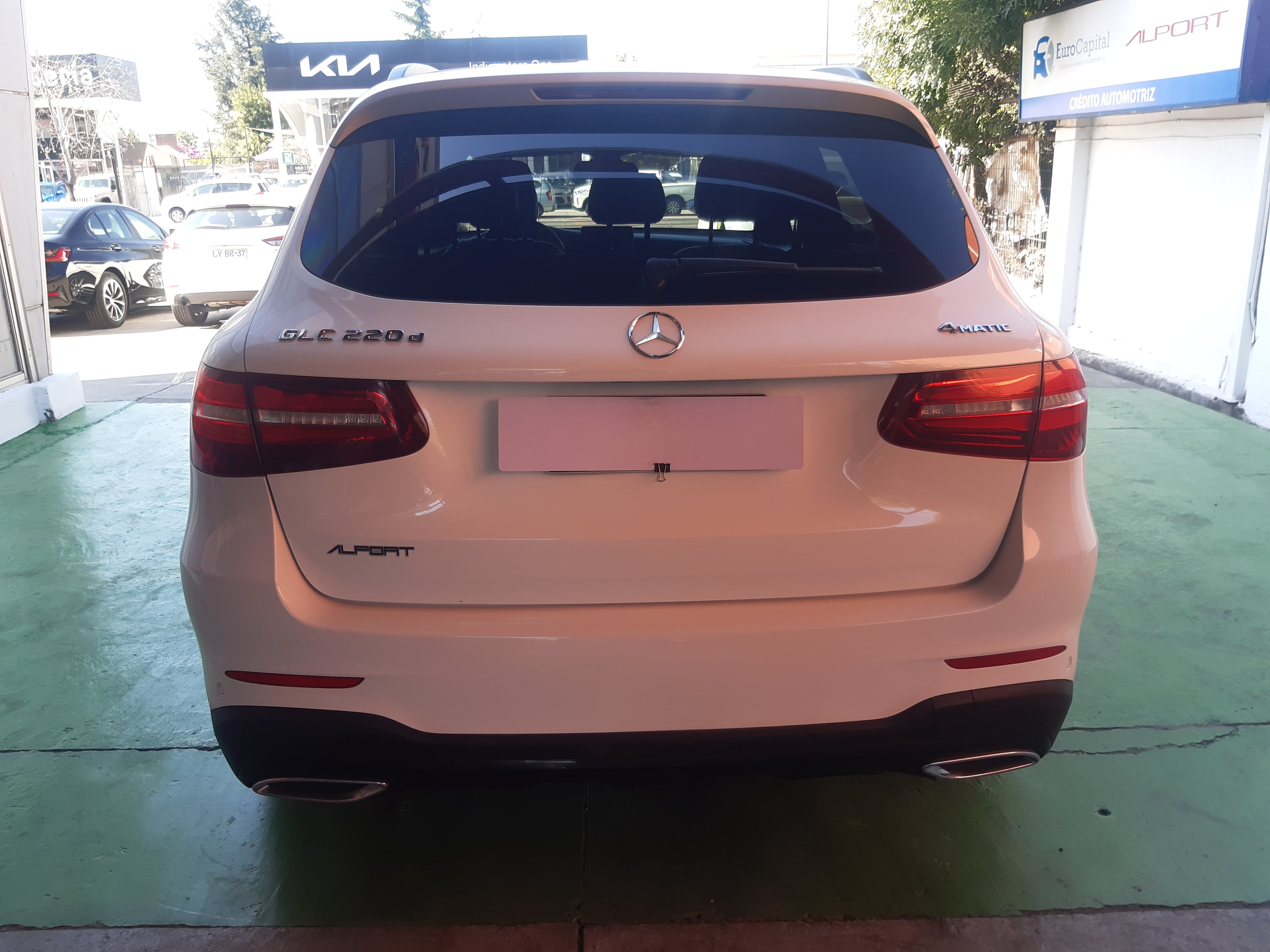 Mercedes-Benz Glc220 — foto 5 de 20