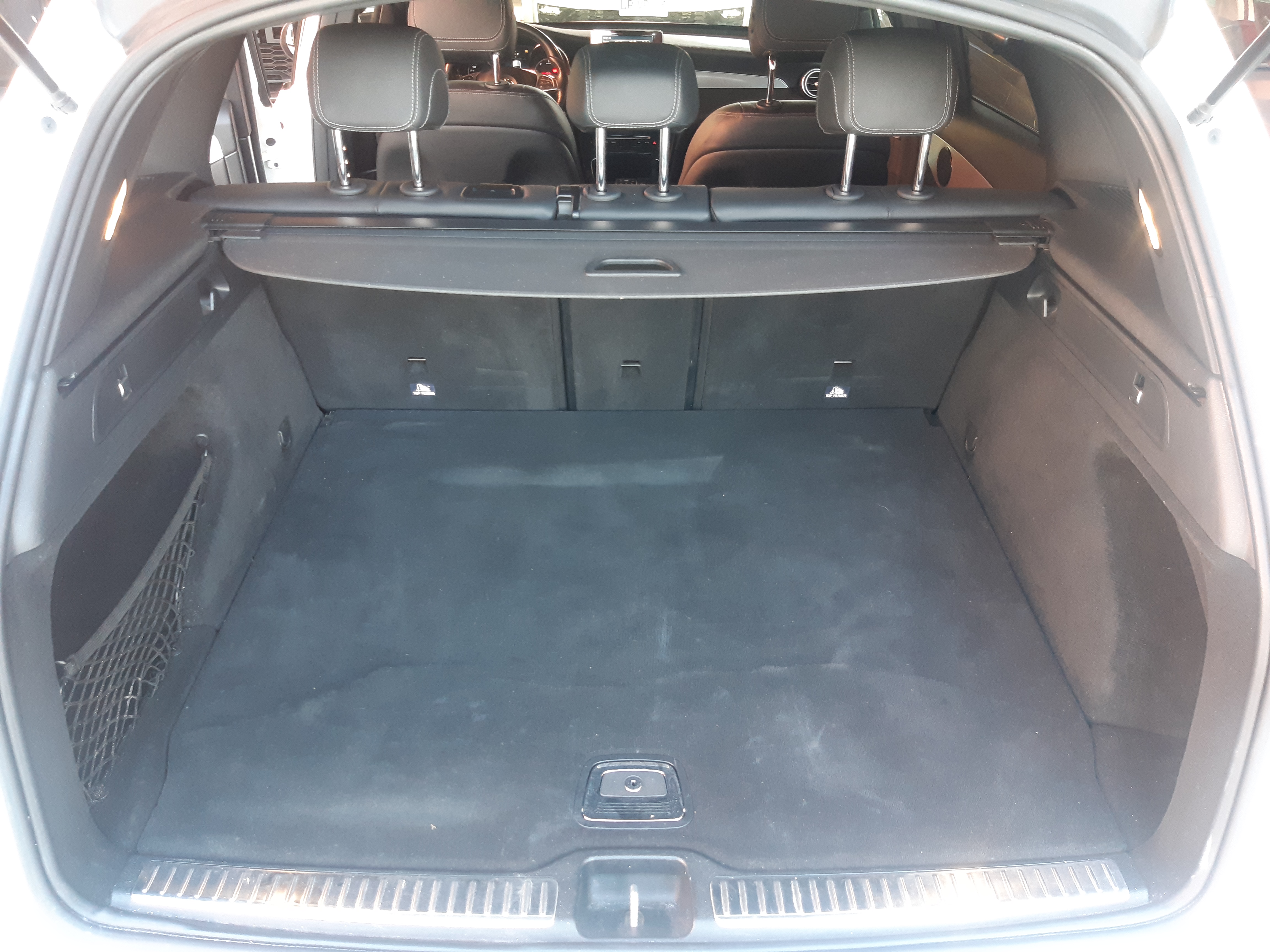 Mercedes-Benz Glc220 — foto 18 de 20