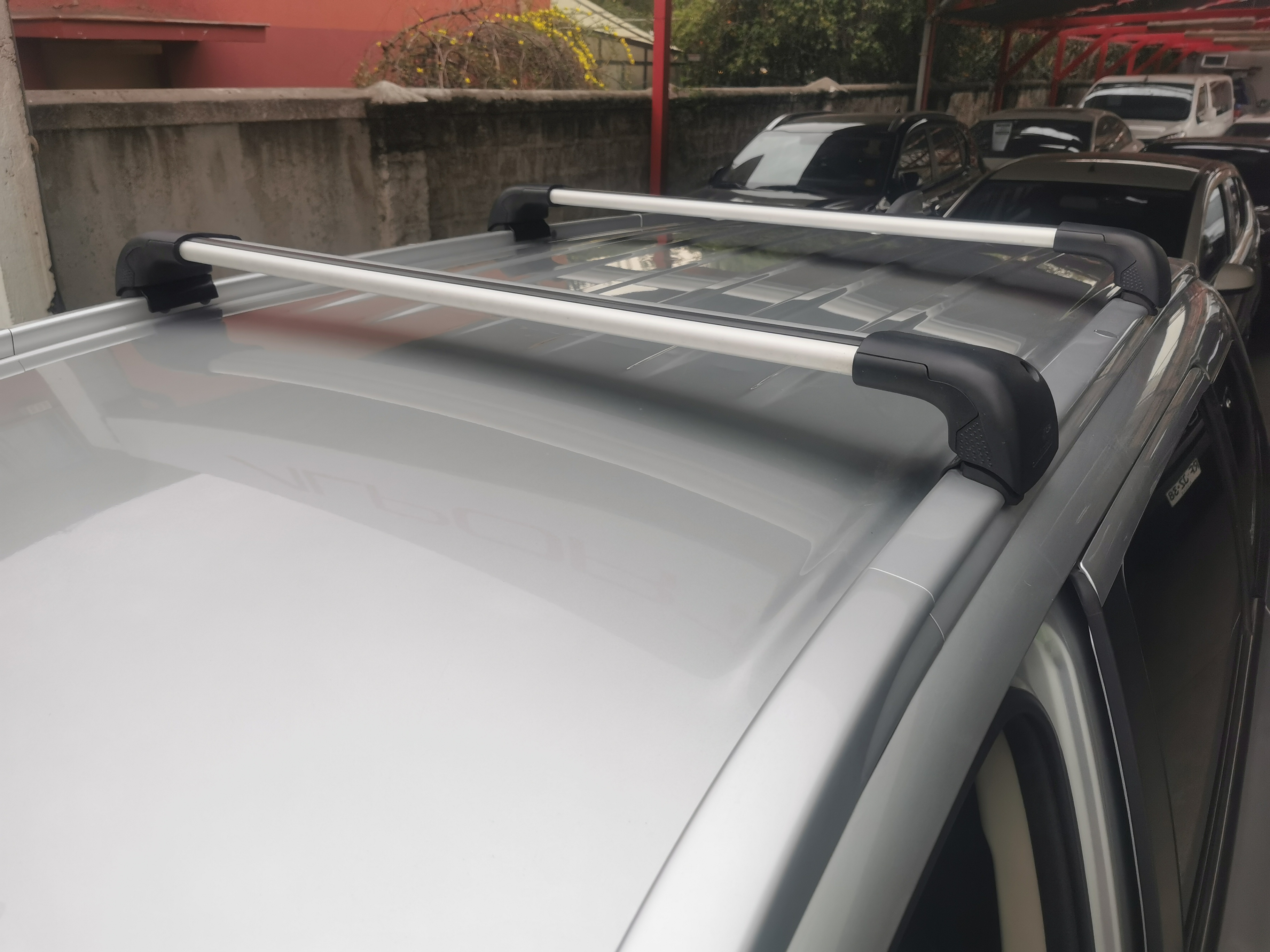 Mitsubishi Outlander — foto 18 de 19