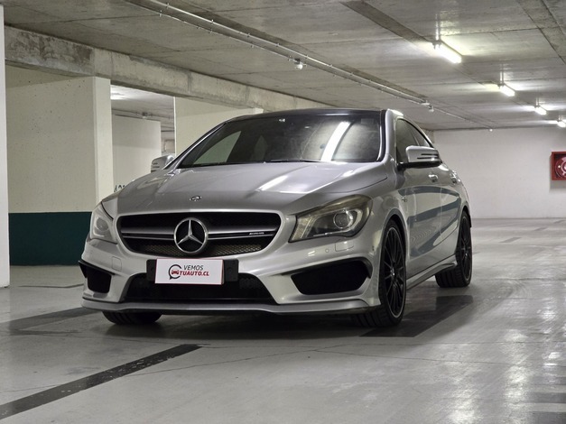 Mercedes-Benz Cla45 — foto 3 de 12