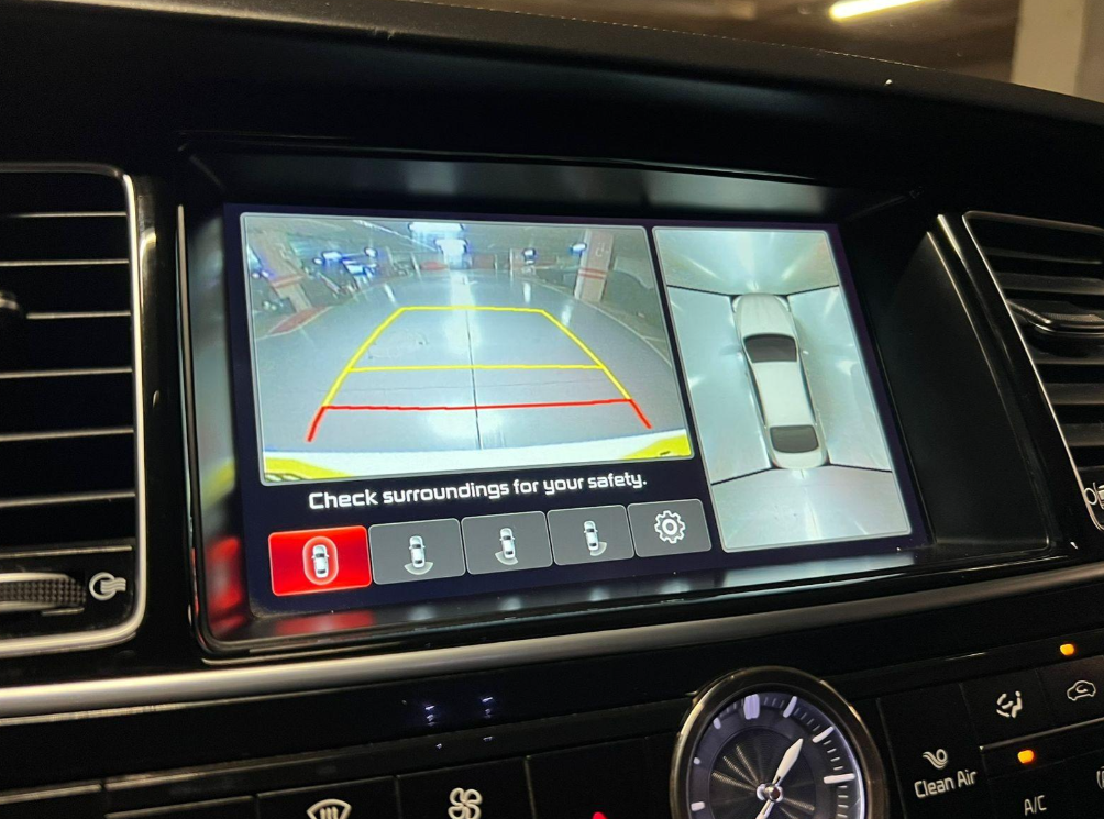 KIA Quoris — foto 13 de 20