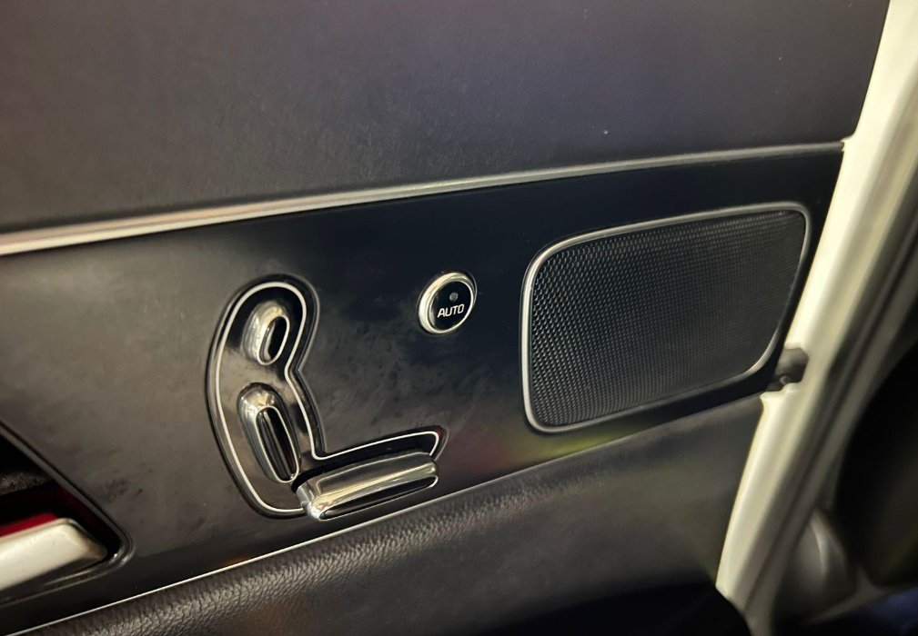 KIA Quoris — foto 19 de 20