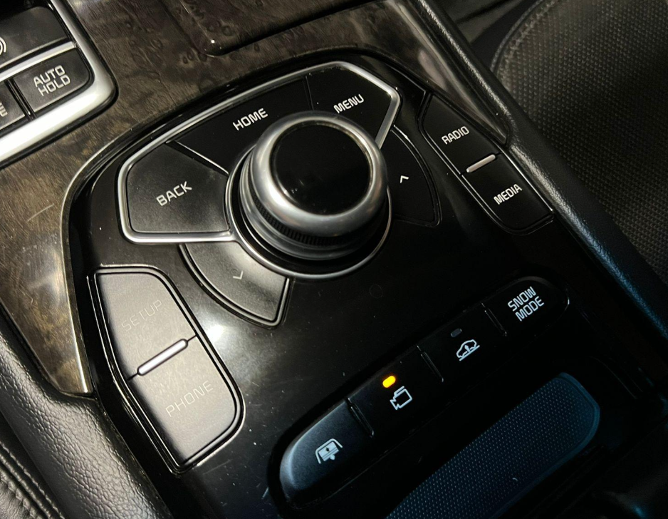 KIA Quoris — foto 16 de 20