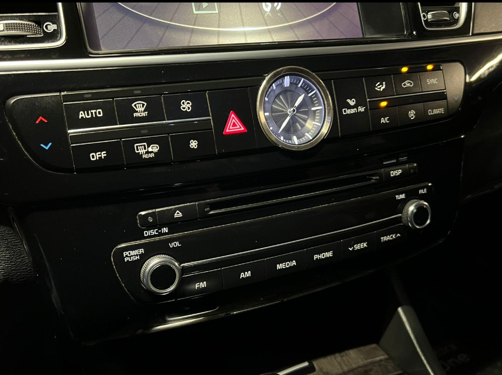KIA Quoris — foto 15 de 20