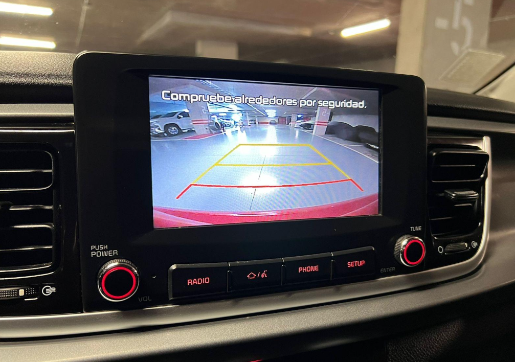 KIA Rio5 — foto 8 de 12
