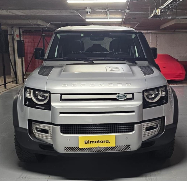 Land Rover Defender — foto 2 de 10