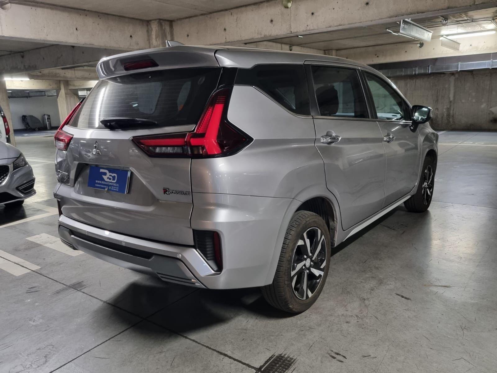 Mitsubishi Xpander — foto 9 de 13