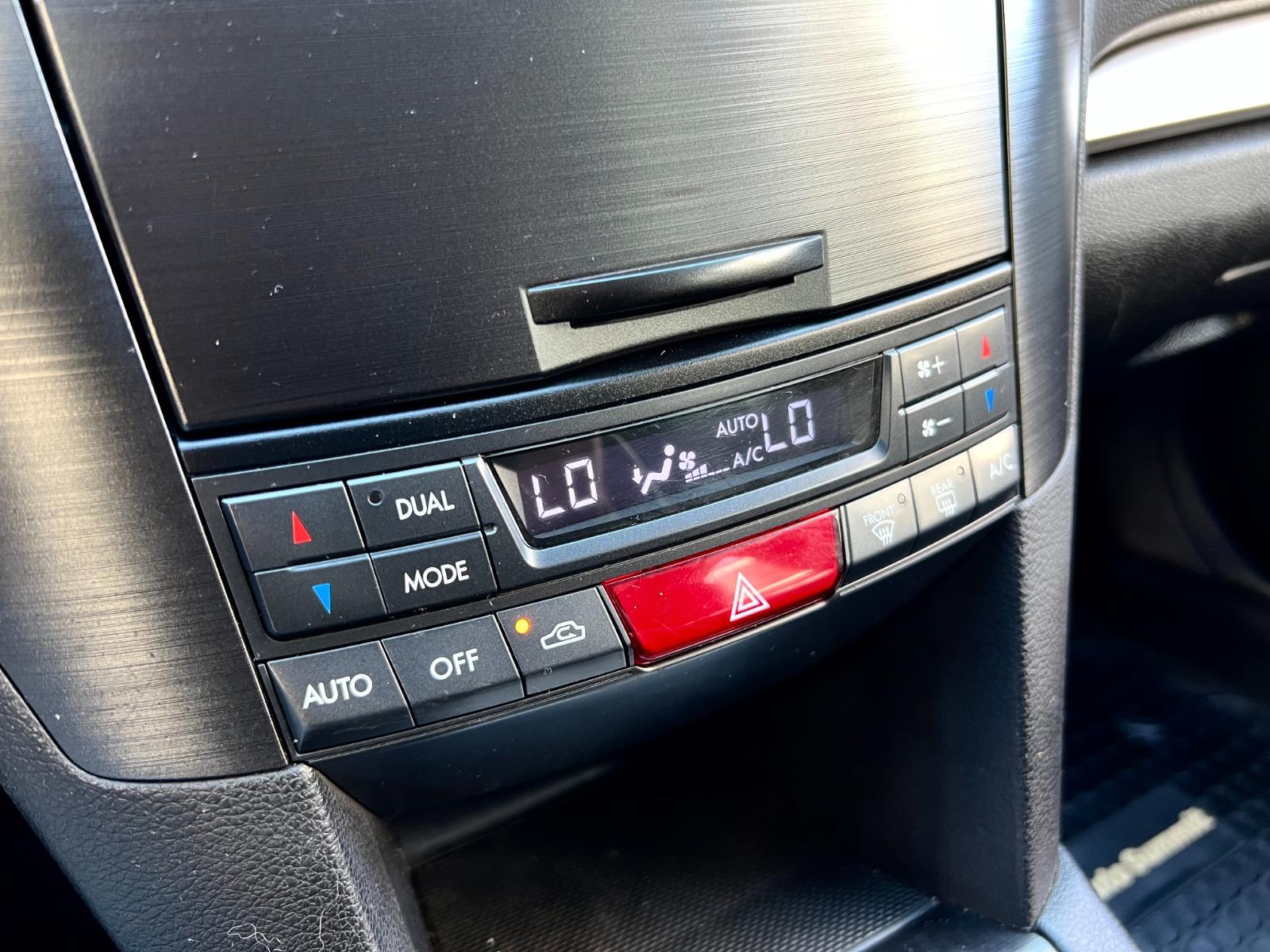 Subaru Outback — foto 7 de 16