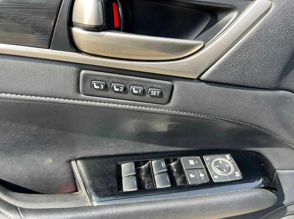 Lexus Gs250 — foto 7 de 15