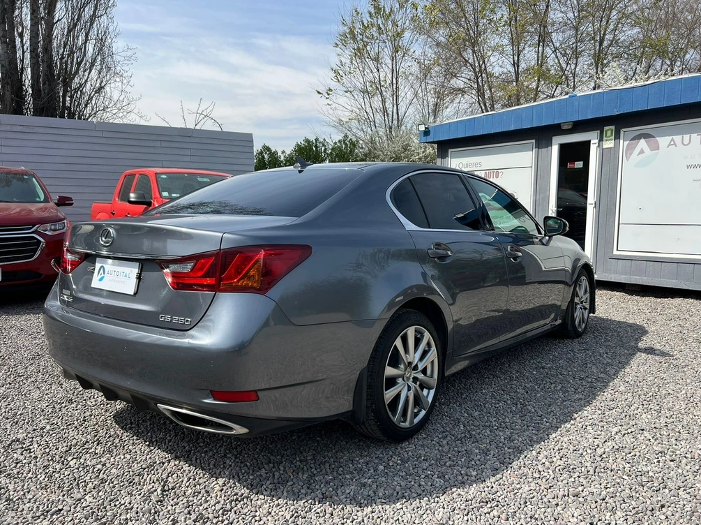 Lexus Gs250 — foto 4 de 15