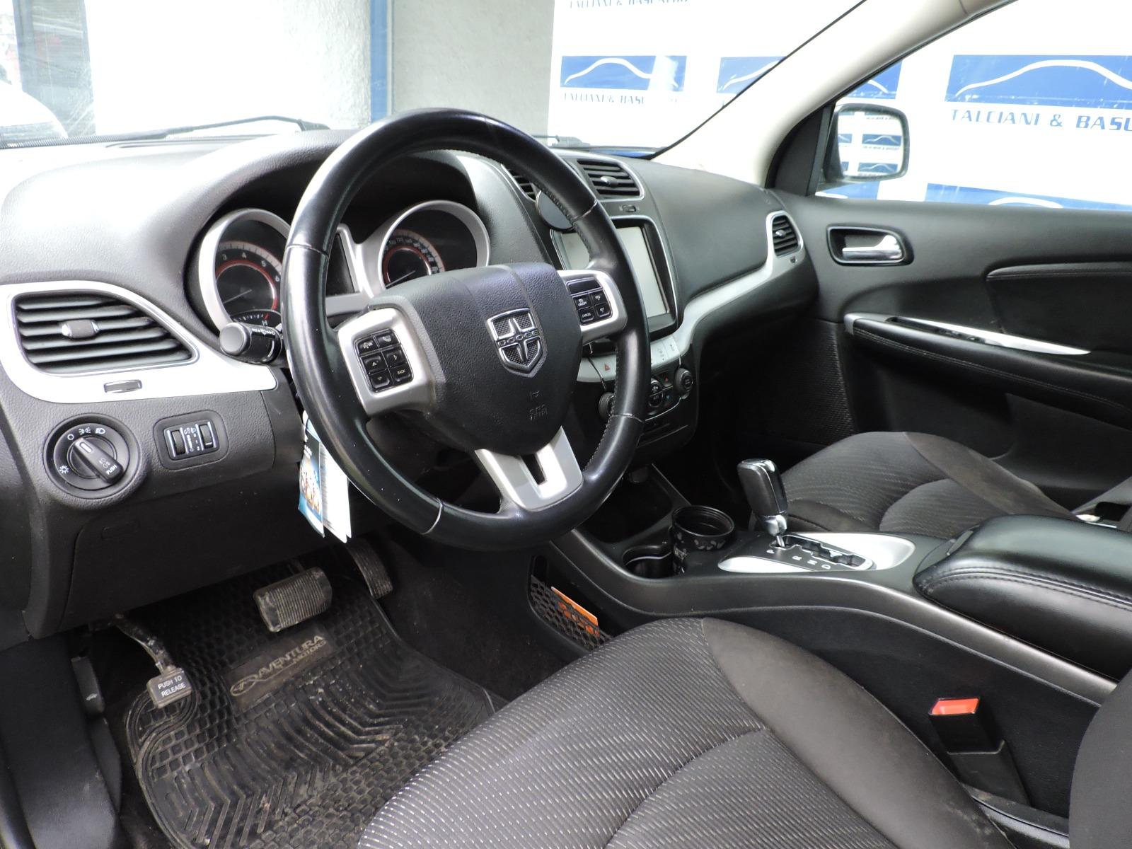 Dodge Journey — foto 16 de 20