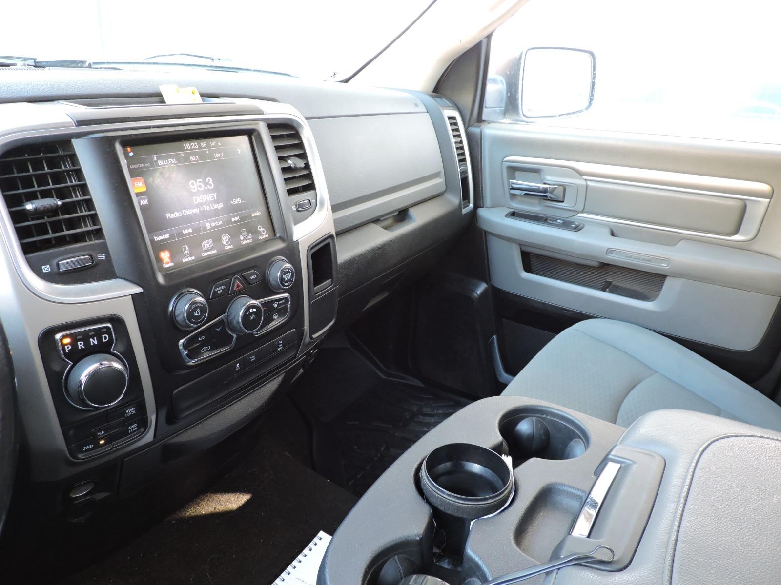 Dodge Ram — foto 7 de 20