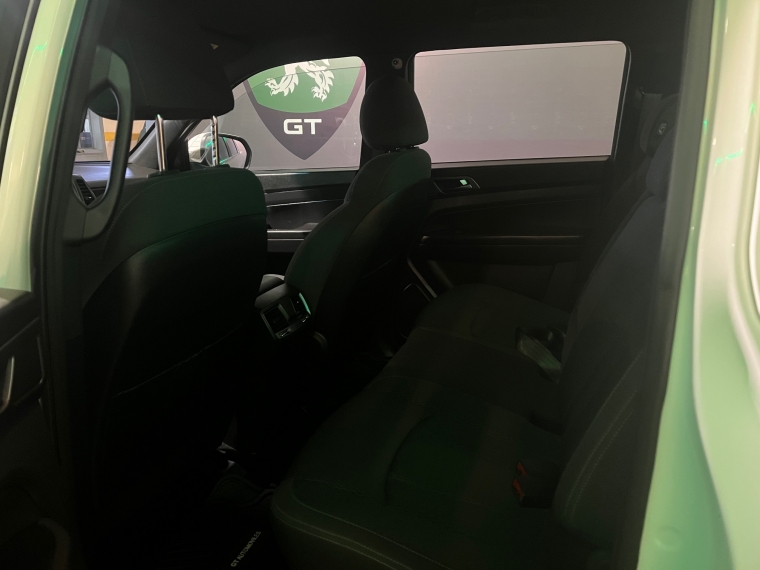 SsangYong Grand Musso — foto 7 de 9