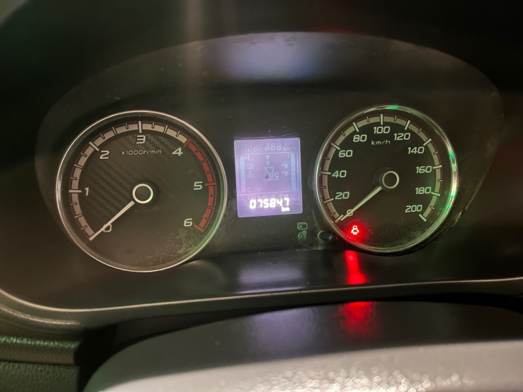 Mitsubishi L200 — foto 6 de 10