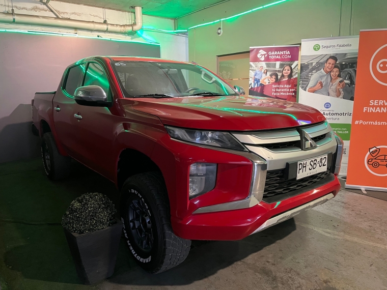 Mitsubishi L200 — foto 2 de 10