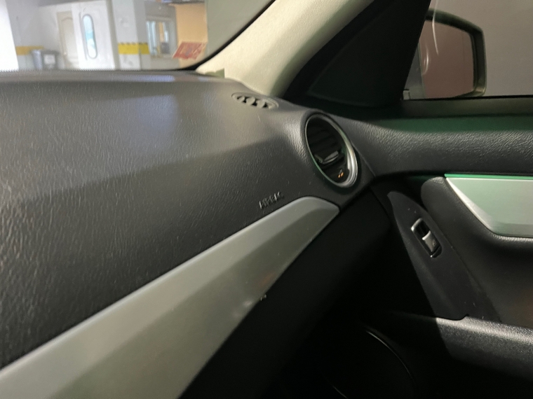Mercedes-Benz C220 — foto 4 de 10
