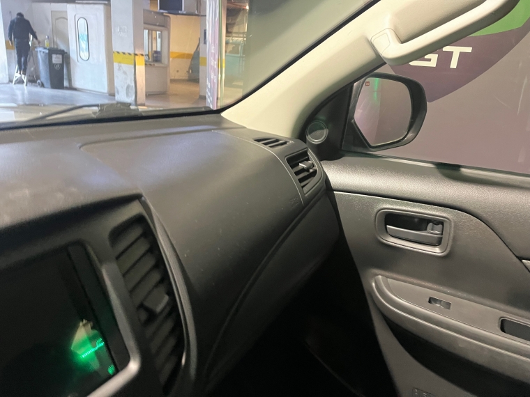 Mitsubishi L200 — foto 3 de 11