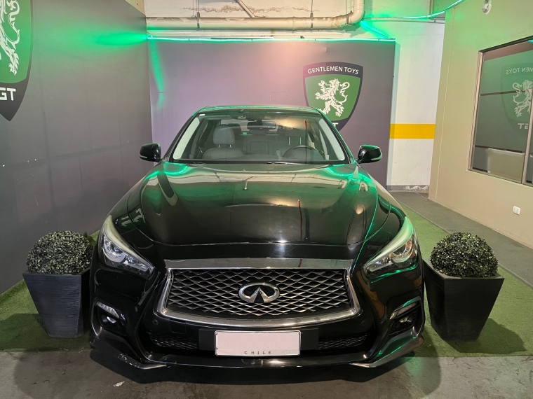 Infiniti Q50 — foto 3 de 19