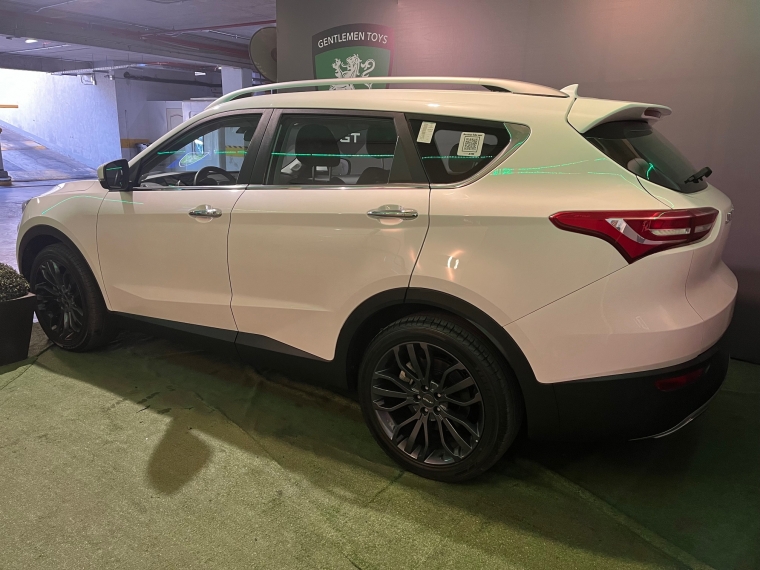 Jetour X70 — foto 16 de 16