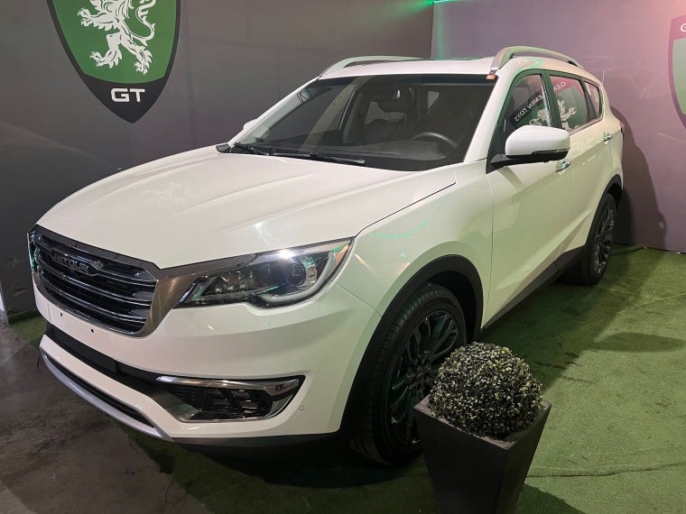 Jetour X70 — foto 3 de 16