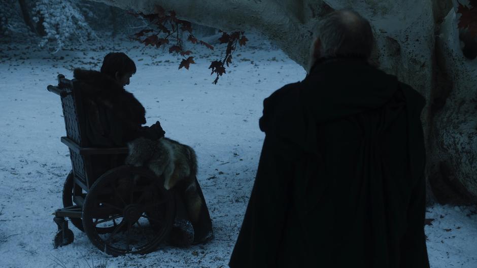 Bran wakes from his trance and gives a message to the Maester.