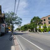 Photograph of College Street (between Henry & McCaul).