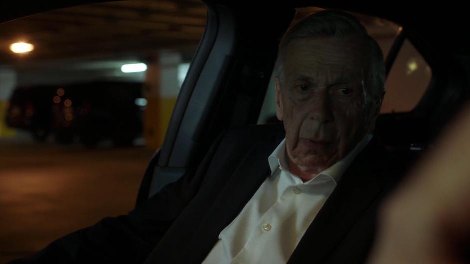 The Cigarette Smoking Man gets into Skinner's car.