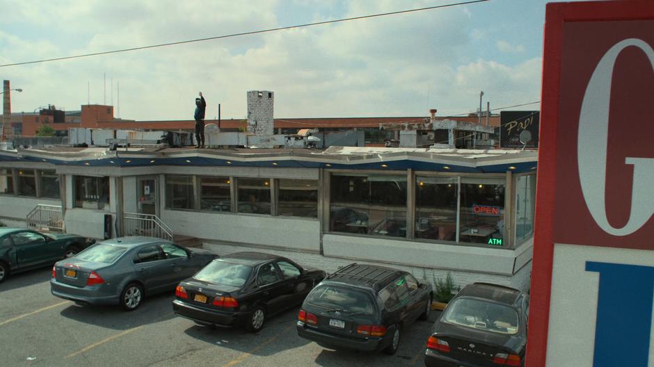 Micro waves at Frank from the roof of the diner.