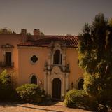 Establishing shot of the front of the Dean mansion.