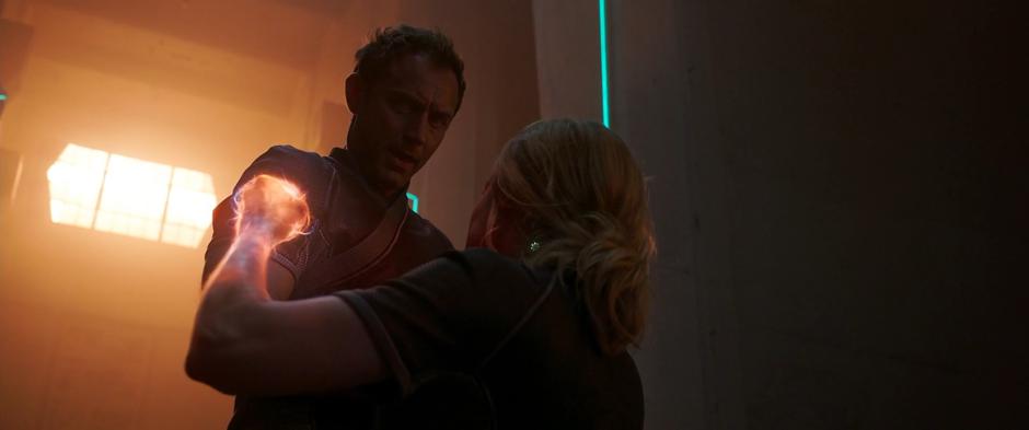 Yon-Rogg looks at Vers's glowing fist with fear and tells her to control her emotions or she will never win.