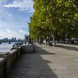 Photograph of Victoria Embankment (between Horse Guards & Richmond).