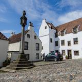 Photograph of Mercat Cross.