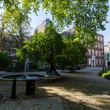 Photograph of Fountain Court.