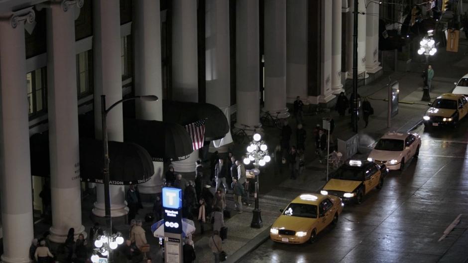 Henry arrives at the Boston bus station and catches a cab to Emma's apartment.

From the pilot.