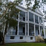 Photograph of Buckner Mansion.