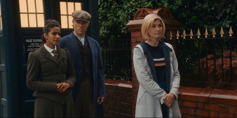 Yaz convinces Claire that she did enough for the universe while Dan and the Doctor watch.