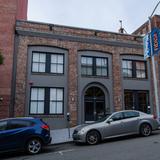 Photograph of 807 Montgomery Street.