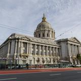Photograph of San Francisco City Hall.
