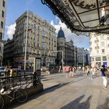 Photograph of Gran Vía & Calle de Fuencarral.