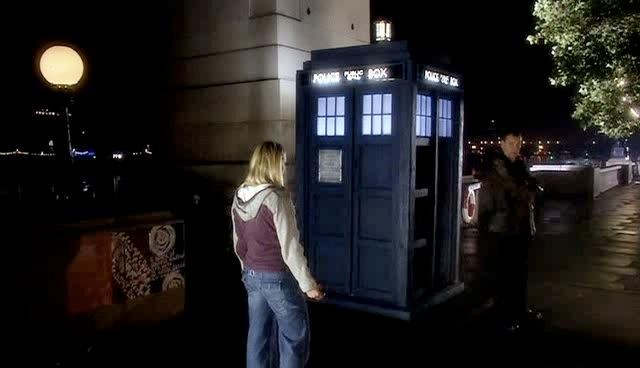 Rose and the Doctor try and figure out where the Nestene signal is coming from.