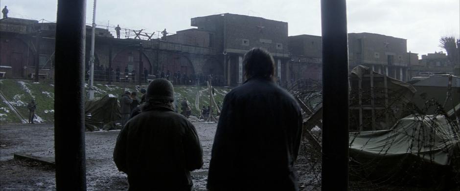 Photo of Coalhouse Fort as Bhutanese Prison in Batman Begins — MovieMaps