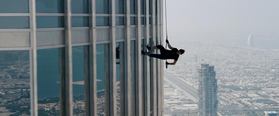 Ethan Hunt runs sideways across the outside of the Burj Khalifa, 120 stories up.