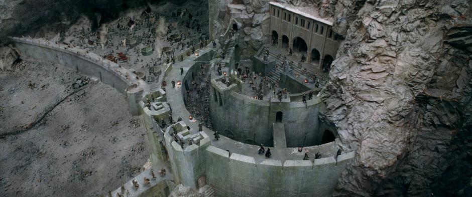 Establishing shot of Helm's Deep as the refugees arrive.