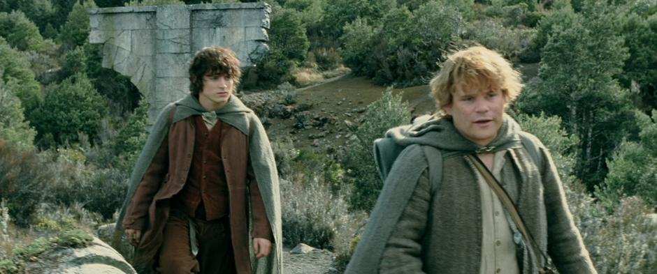 Frodo and Sam talk about Gollum while following through the woods.