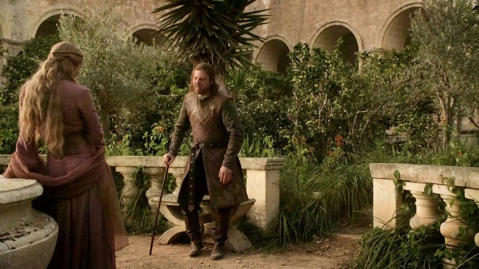 Ned gives Cersei a warning about what he plans on revealing the next day.